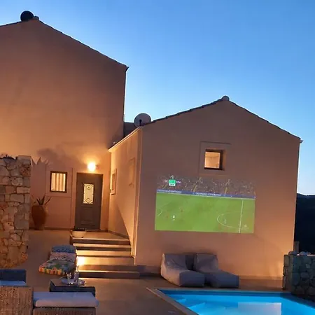 Albatross Villa